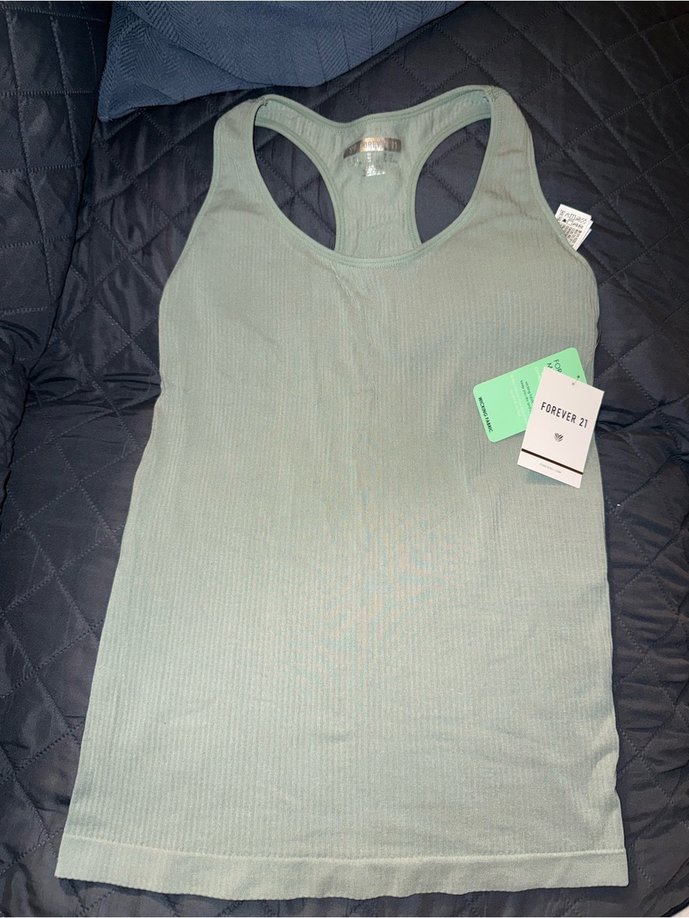 ❤️Final price. NWT forever 21 fitness top size M/L